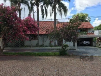 Casa com 4 Quartos à venda, 900m² no Teresópolis, Porto Alegre