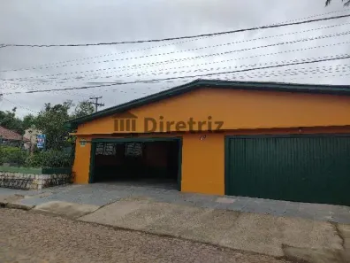 Galpão/Depósito/Armazém para alugar, 110m² no Vila Ipiranga, Porto Alegre