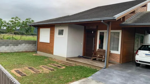 Casa com 3 Quartos à venda, 117m² no Campo D'una, Garopaba