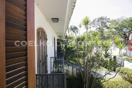 Casa com 3 Quartos à venda, 380m² no Vila Inah, São Paulo