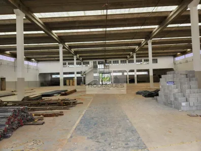 Galpão/Depósito/Armazém para alugar, 3600m² no Piraporinha, Diadema