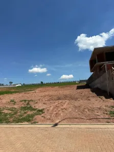 Lote/Terreno à venda, 671m² no Residencial Jardins Londres, Goiânia