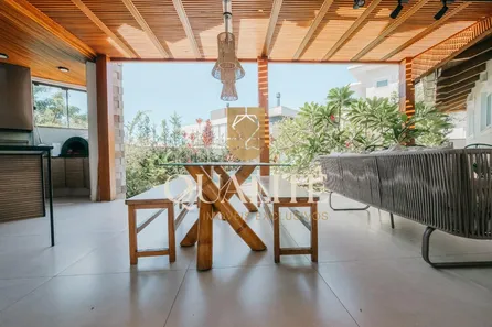Casa de Condomínio com 4 Quartos à venda, 450m² no Rio Tavares, Florianópolis