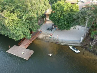 Casa de Condomínio com 3 Quartos à venda, 160m² no , Barreirinhas
