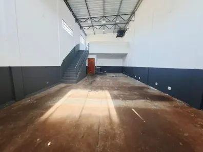 Galpão/Depósito/Armazém para alugar, 112m² no Jardim Cristo Redentor, Ribeirão Preto