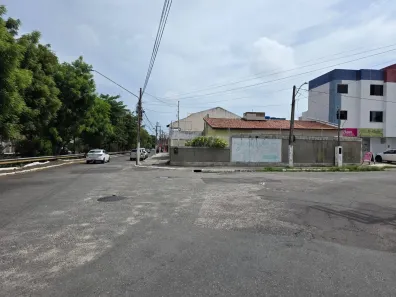 Casa com 3 Quartos à venda, 300m² no Luzia, Aracaju