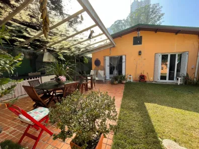 Casa com 4 Quartos à venda, 243m² no Santo Amaro, São Paulo