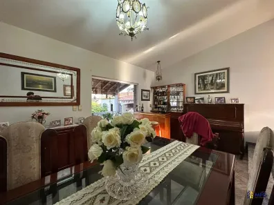Casa com 6 Quartos à venda, 1000m² no Jardim São Carlos, Sorocaba