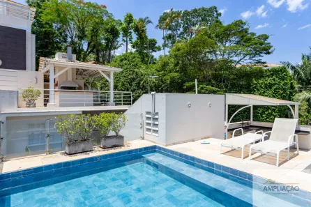 Casa de Condomínio com 4 Quartos para alugar, 586m² no Morumbi, São Paulo