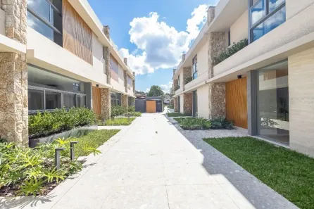 Casa de Condomínio com 3 Quartos à venda, 176m² no Cascatinha, Curitiba