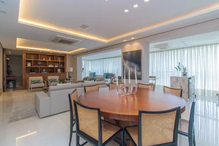 Apartamento com 3 Quartos à venda, 226m² no Vila Nova Conceição, São Paulo