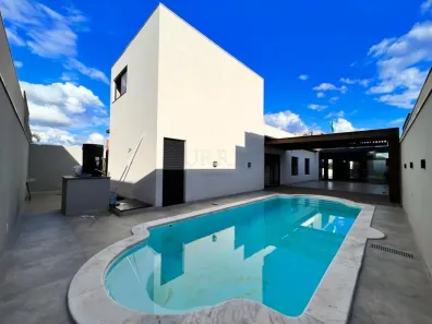 Casa de Condomínio com 3 Quartos para alugar, 220m² no Morada das Flores, Piratininga
