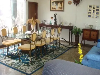 Casa com 5 Quartos para alugar, 262m² no Saúde, São Paulo