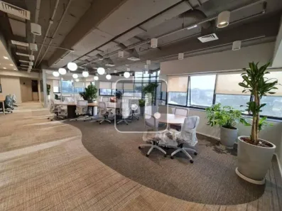 Sala Comercial para alugar, 855m² no Vila Olímpia, São Paulo