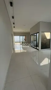 Casa com 3 Quartos à venda, 250m² no Parque das Laranjeiras, Uberaba
