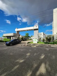 Apartamento com 2 Quartos para alugar, 48m² no Barroso, Fortaleza