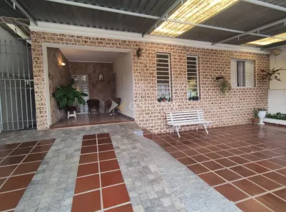 Casa com 2 Quartos à venda, 196m² no Parque Taquaral, Campinas