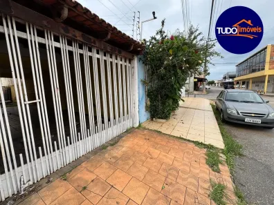 Sobrado com 6 Quartos à venda, 150m² no Setor Leste, Brasília