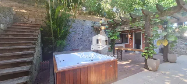 Casa de Condomínio com 4 Quartos à venda, 347m² no Serra Grande, Niterói