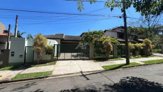 Casa de Condomínio com 3 Quartos à venda, 260m² no Jardim Botânico (Sousas), Campinas
