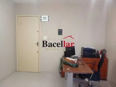 Sala Comercial à venda, 15m² no São Cristóvão, Rio de Janeiro