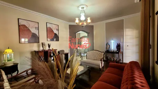 Casa com 5 Quartos à venda, 337m² no Eldorado, Contagem