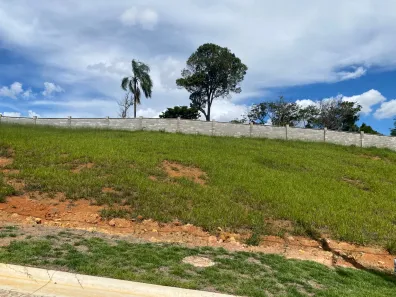 Lote/Terreno à venda, 305m² no Vina Del Mar, Juiz de Fora