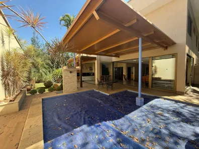 Casa de Condomínio com 4 Quartos à venda, 380m² no Jardins Verona, Goiânia