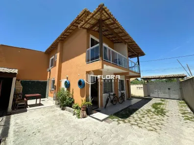 Casa com 2 Quartos à venda, 60m² no Jardim Atlântico Central (Itaipuaçu), Maricá
