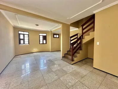 Casa de Condomínio com 4 Quartos à venda, 134m² no Sapiranga-Coité, Fortaleza