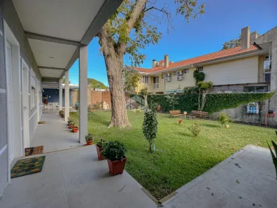 Casa com 7 Quartos à venda, 206m² no Jardim Isabel, Porto Alegre