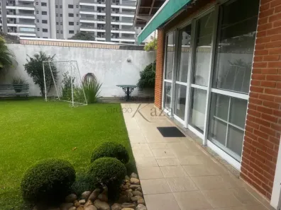 Imóvel Comercial com 5 Quartos para alugar, 305m² no Parque Residencial Aquarius, São José dos Campos