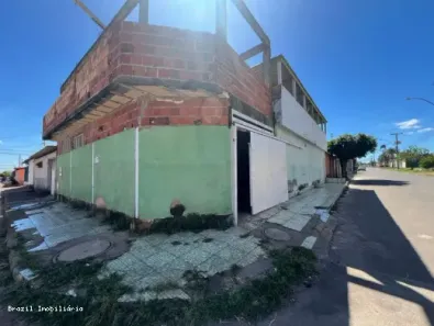 Casa com 3 Quartos à venda, 150m² no Santa Maria, Brasília