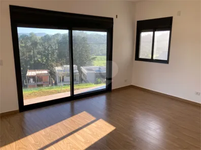 Casa de Condomínio com 4 Quartos à venda, 340m² no Jardim São Pedro, Mogi das Cruzes