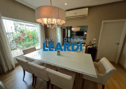 Sobrado com 4 Quartos para venda ou aluguel, 520m² no Alto da Lapa, São Paulo