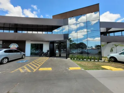 Sala Comercial para alugar, 176m² no Jardim Karaíba, Uberlândia
