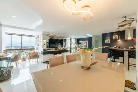 Apartamento com 3 Quartos à venda, 145m² no Passo da Areia, Porto Alegre