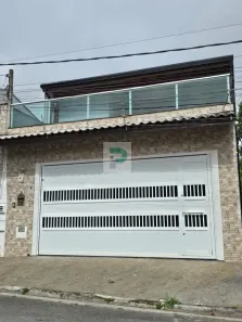 Sobrado com 3 Quartos à venda, 303m² no Residencial Algarve, Mogi das Cruzes