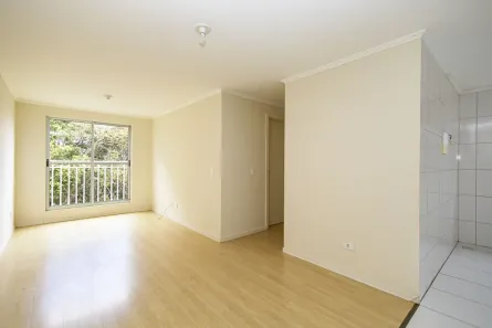 Apartamento com 2 Quartos para alugar, 49m² no Santa Cândida, Curitiba