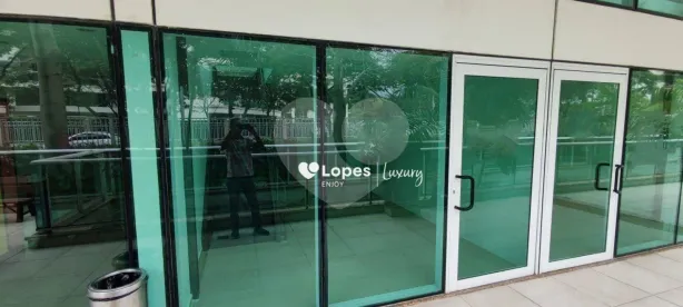 Ponto Comercial à venda, 85m² no Recreio dos Bandeirantes, Rio de Janeiro