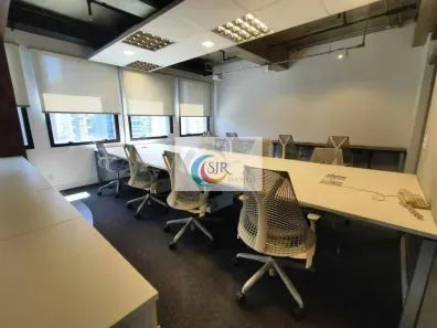 Sala Comercial para alugar, 130m² no Vila Olímpia, São Paulo