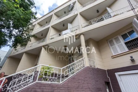 Apartamento com 3 Quartos à venda, 70m² no Moinhos de Vento, Porto Alegre