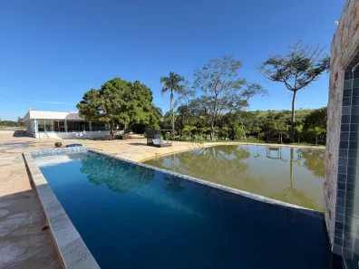 Fazenda/Sítio com 6 Quartos à venda, 290400m² no Centro, Anápolis