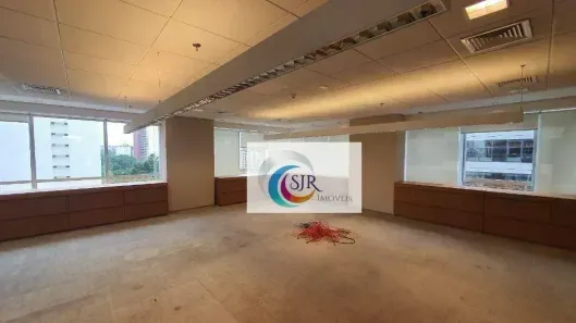 Sala Comercial para alugar, 300m² no Itaim Bibi, São Paulo