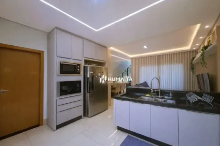 Casa de Condomínio com 4 Quartos à venda, 157m² no Heimtal, Londrina