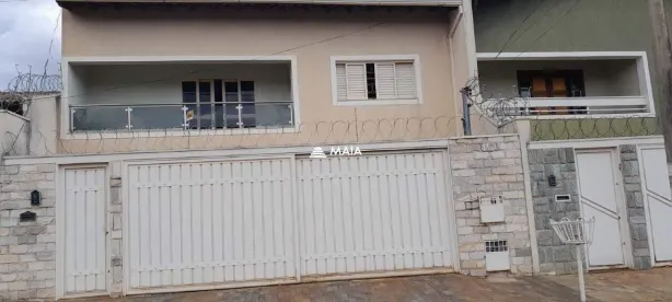 Casa com 5 Quartos à venda, 270m² no Nossa Senhora da Abadia, Uberaba