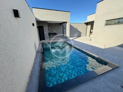 Casa com 3 Quartos à venda, 177m² no Setor Lagoa Quente, Caldas Novas