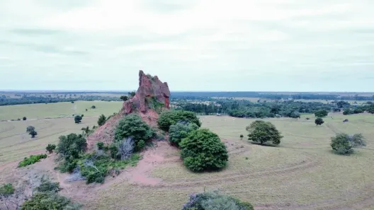 com 2 Quartos à venda, 300m² no Morada da Serra, Cuiabá