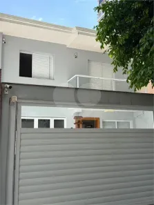 Sobrado com 3 Quartos à venda, 350m² no Gonzaga, Santos