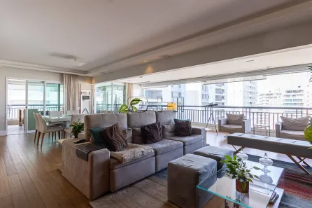 Apartamento com 3 Quartos à venda, 223m² no Vila Mariana, São Paulo